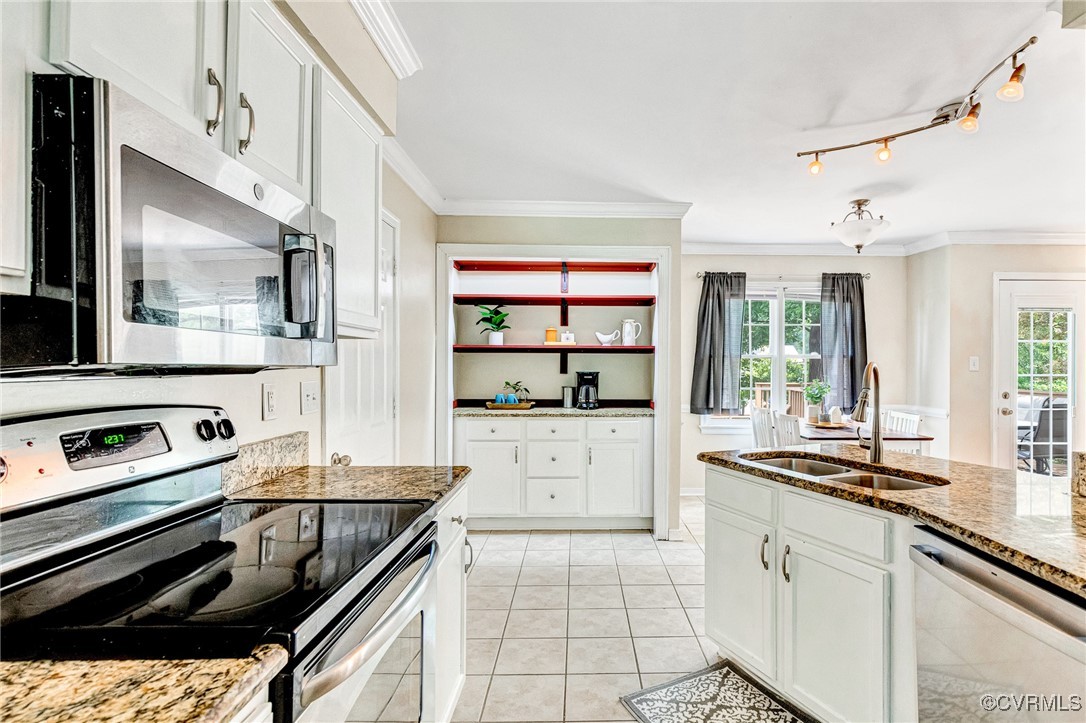 13901 Kentwood Forest Dr