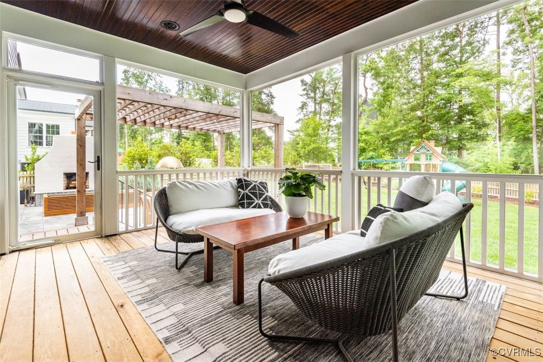 11075 Ellis Meadows Ln