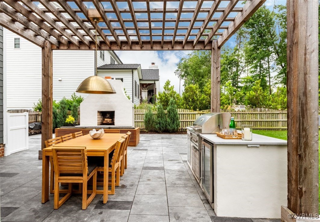 11075 Ellis Meadows Ln