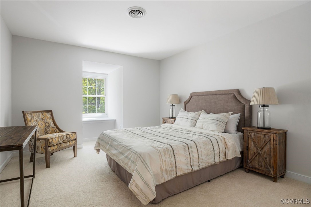 1817 Poplar Grn