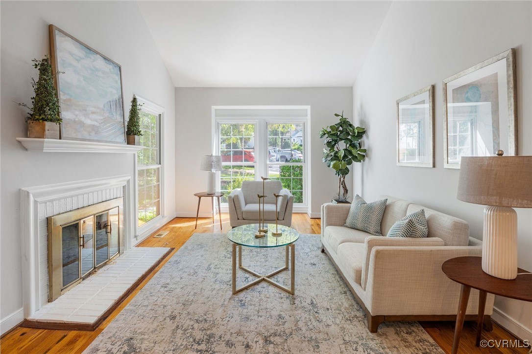 1817 Poplar Grn