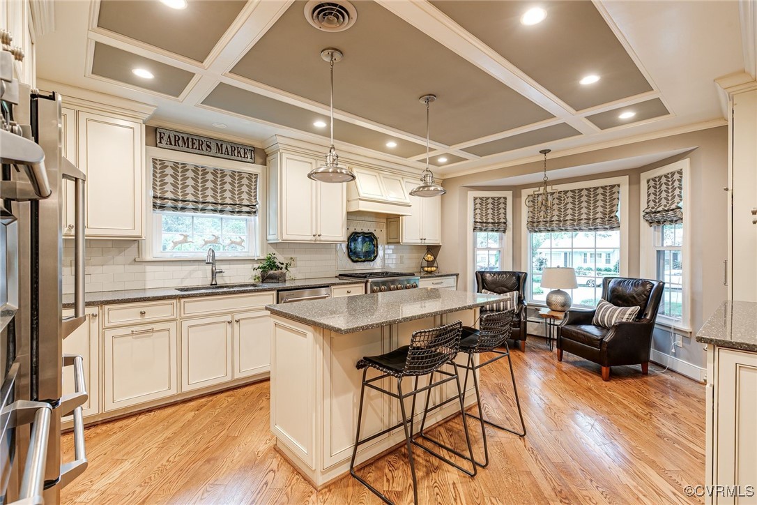 7 Ralston Rd