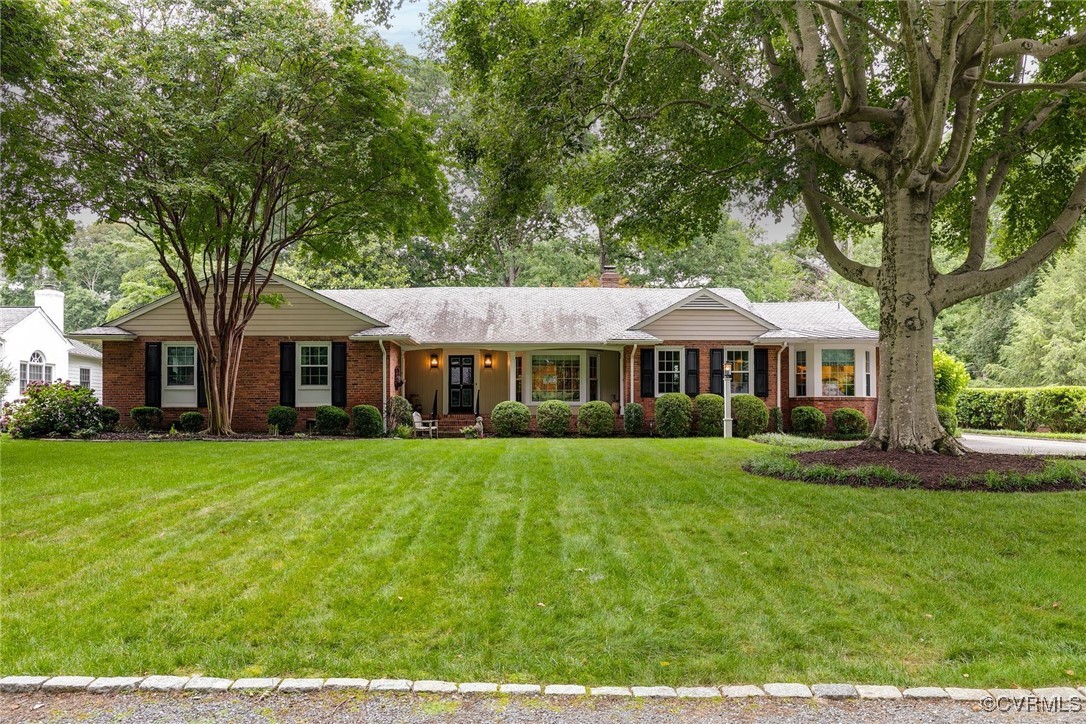 7 Ralston Rd