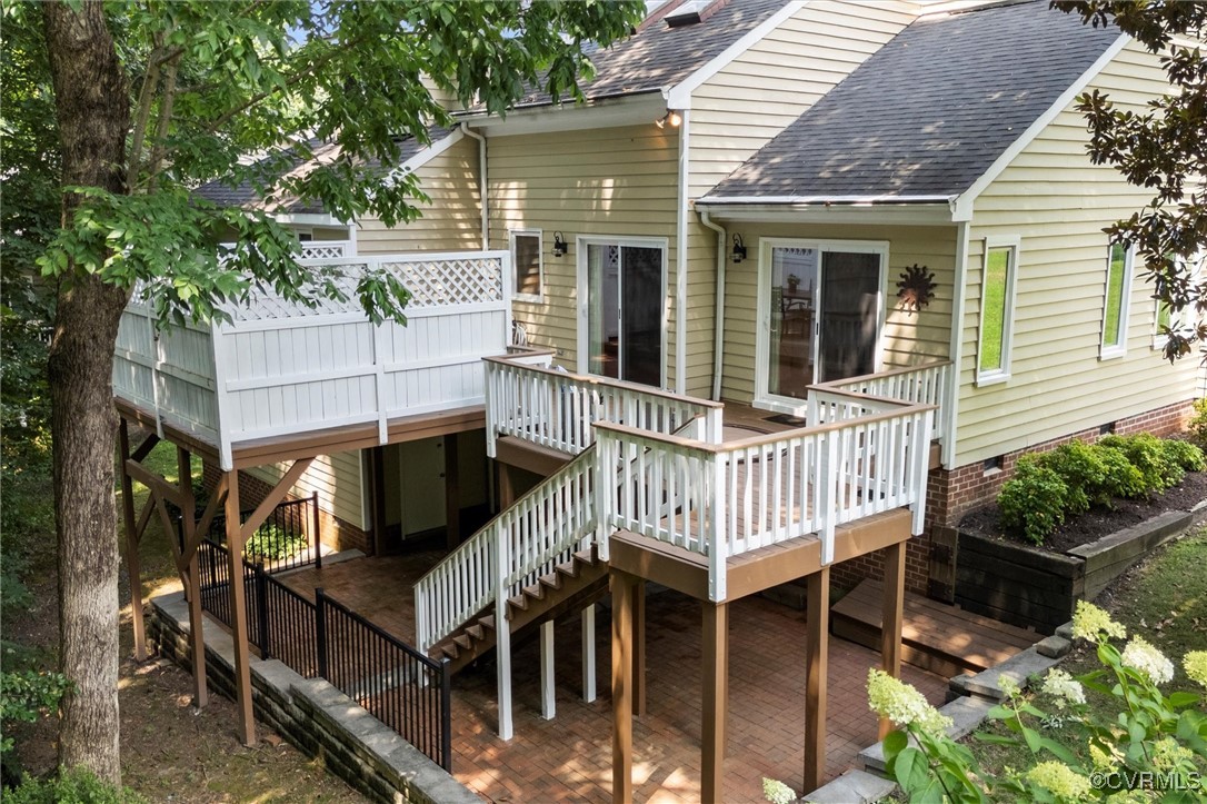 5814 Spinnaker Cove Rd