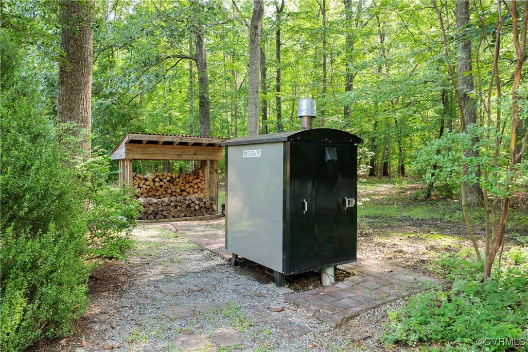 8500 Mount Eagle Rd