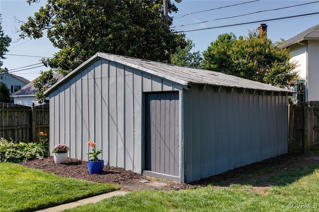 3952 Fauquier Ave