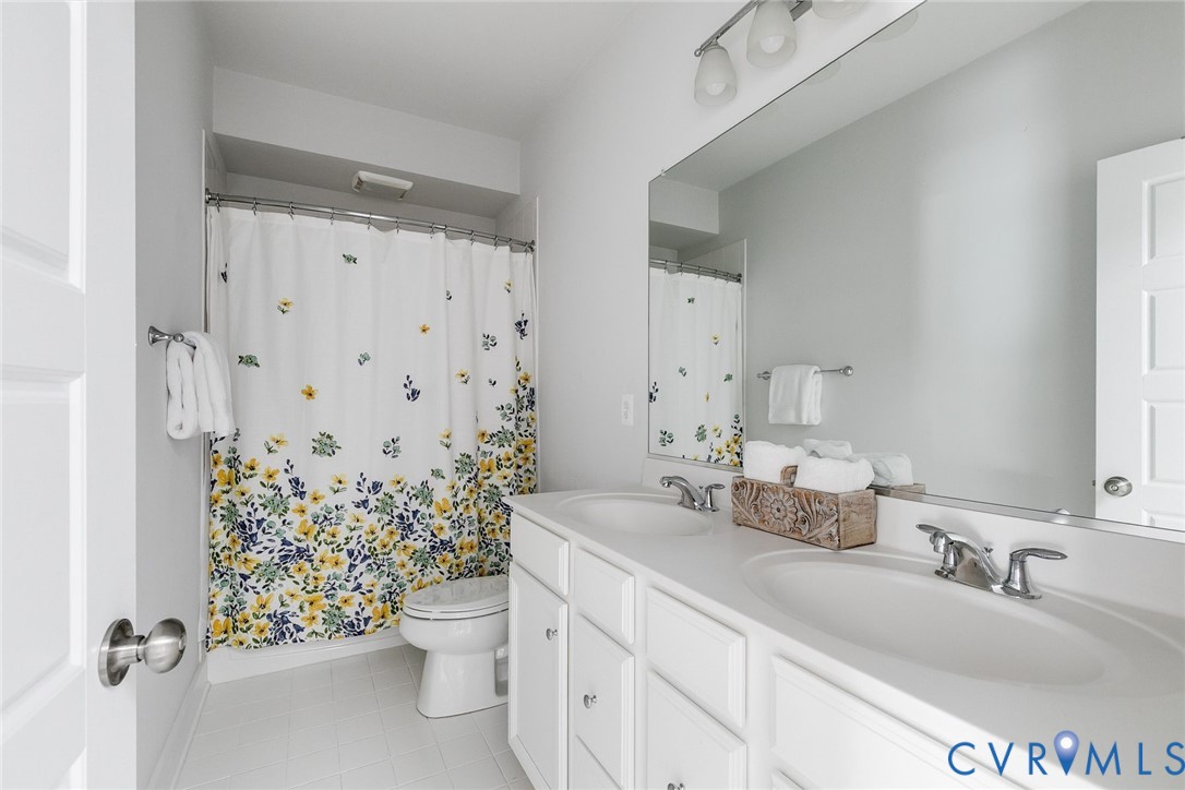 2612 Lassen Walk Unit#B