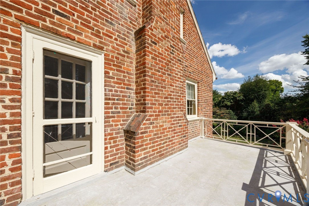 15 Maxwell Rd