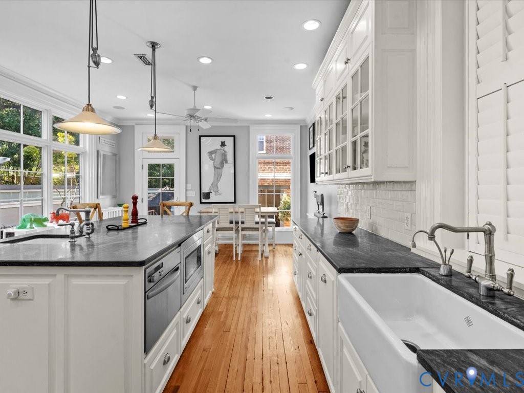 1827 Hanover Ave