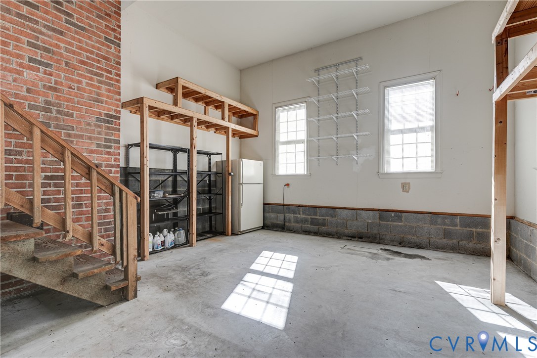 8033 Ellerson Wood Dr