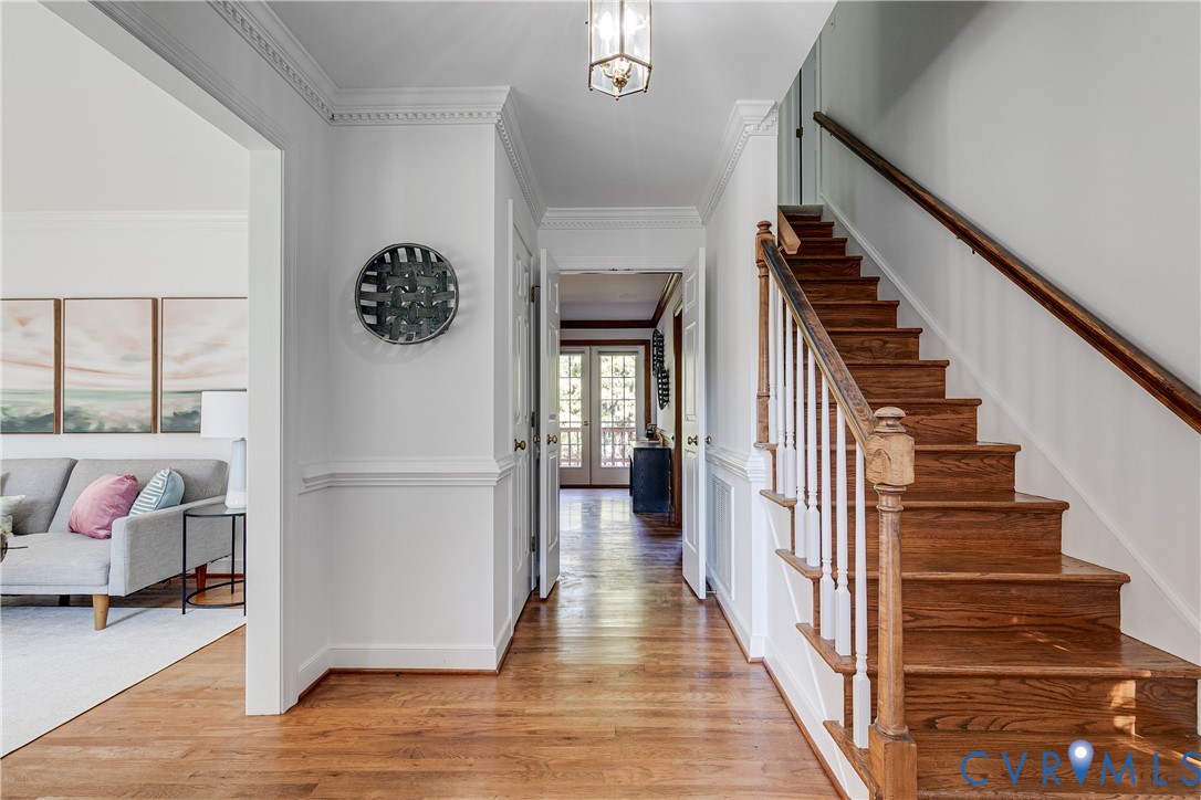 8033 Ellerson Wood Dr