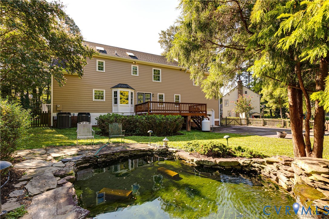 8033 Ellerson Wood Dr