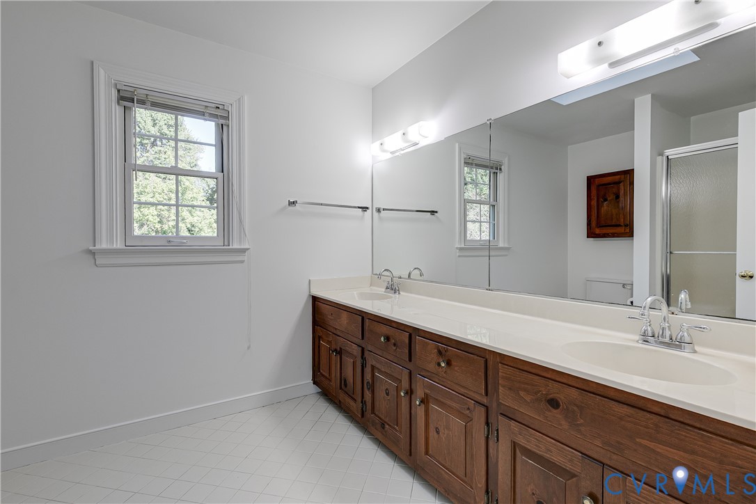 8033 Ellerson Wood Dr