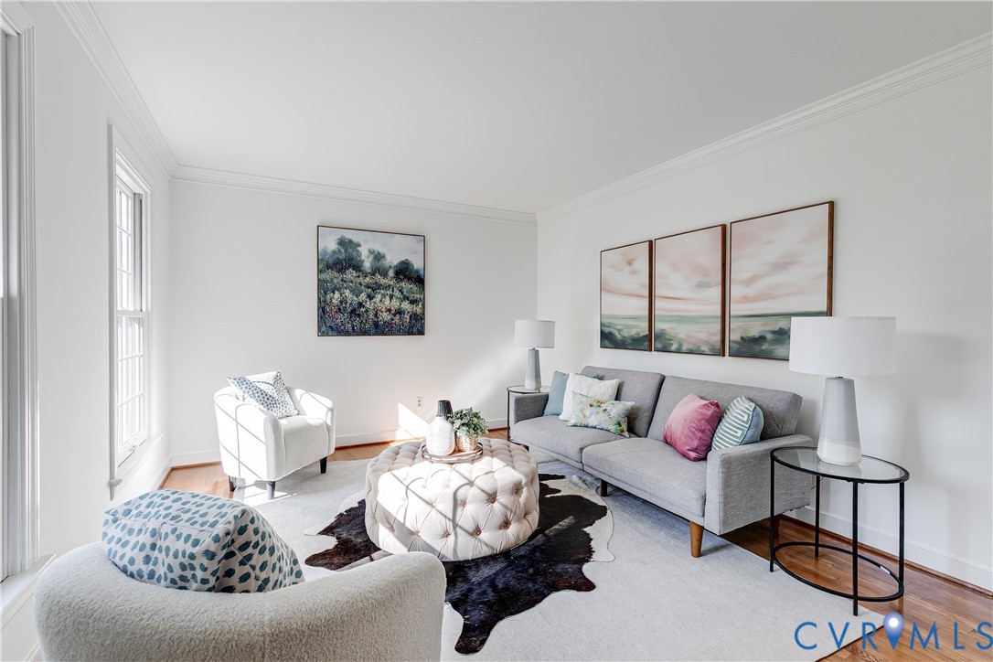 8033 Ellerson Wood Dr