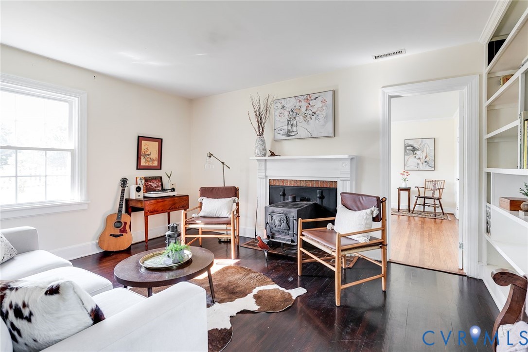 1366 River Rd
