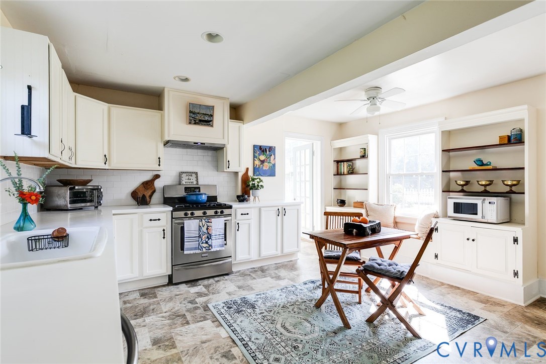 1366 River Rd