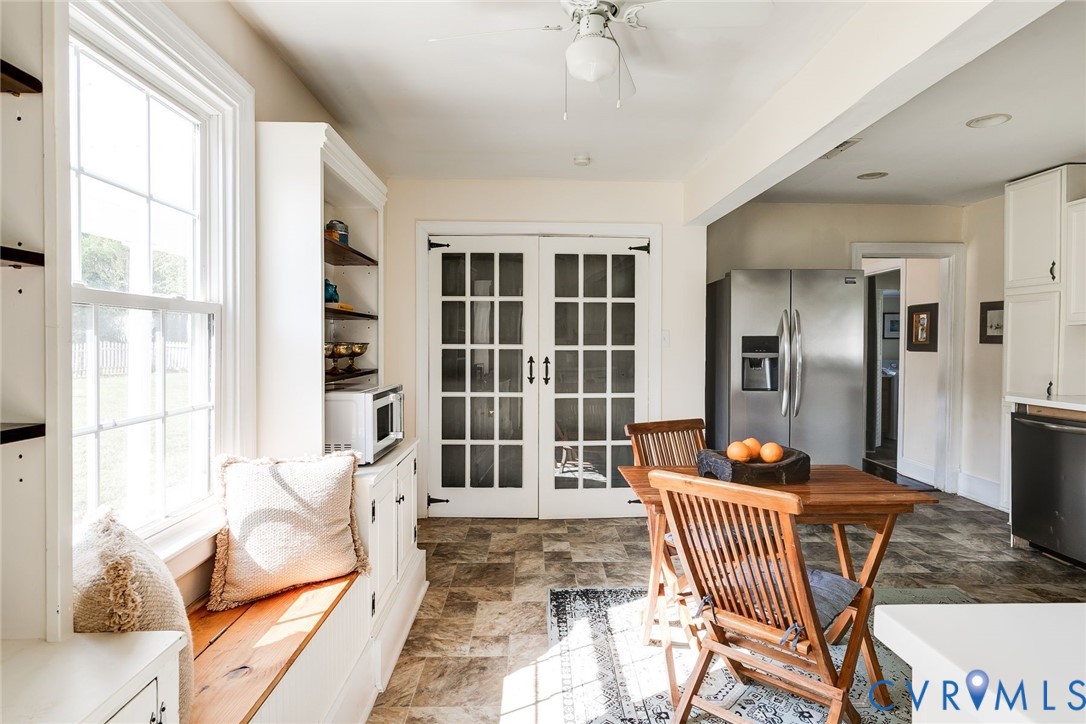 1366 River Rd
