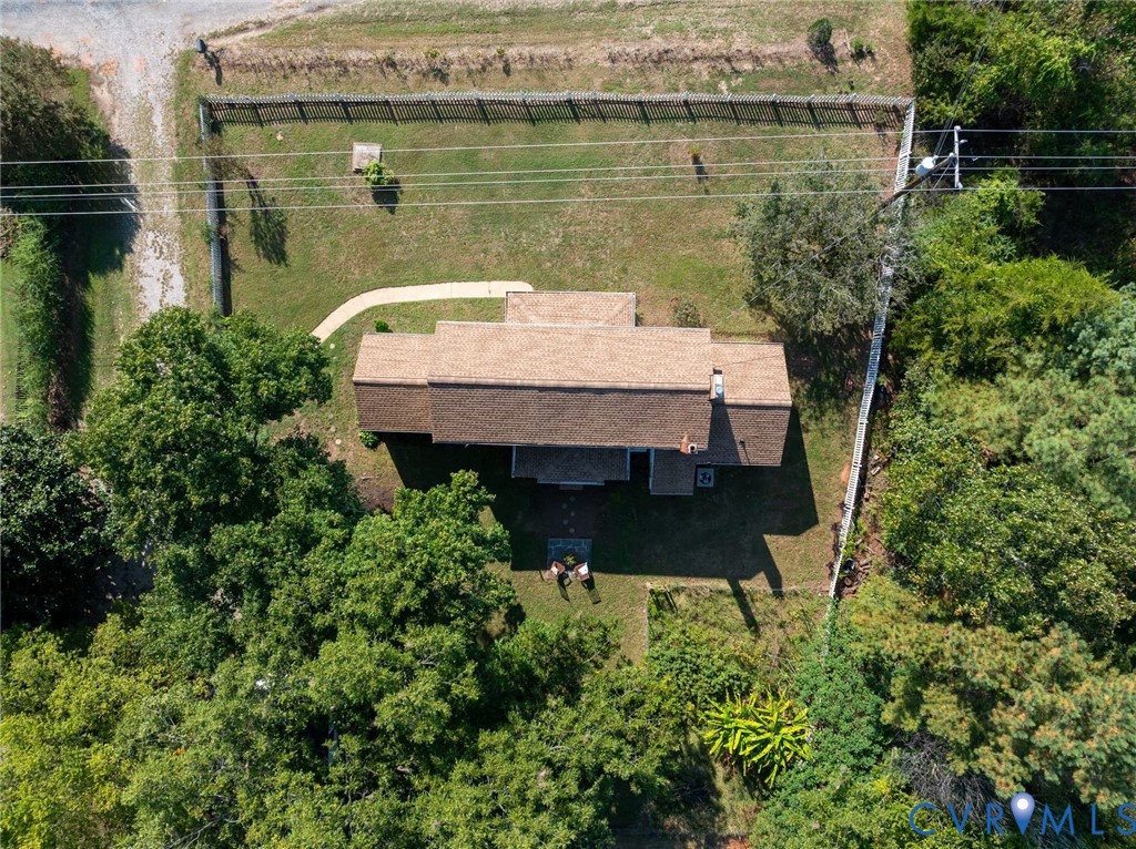 1366 River Rd