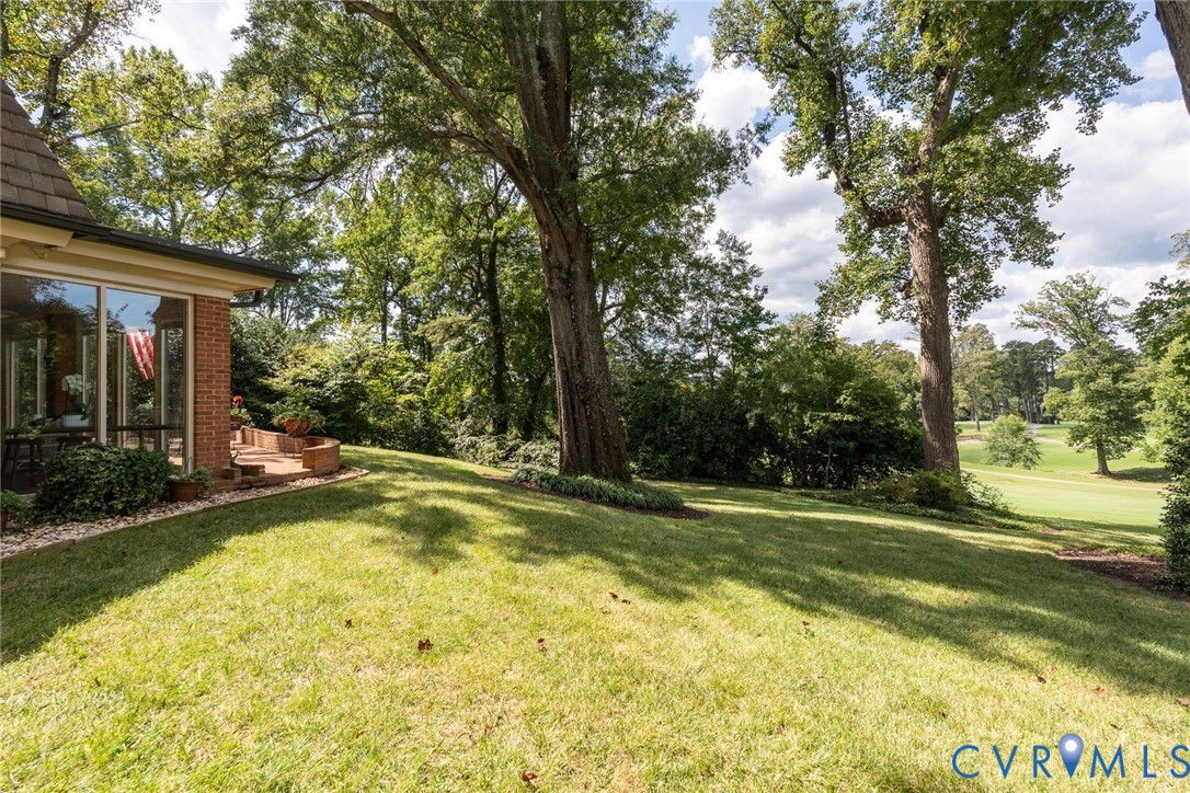 6128 Saint Andrews Cir