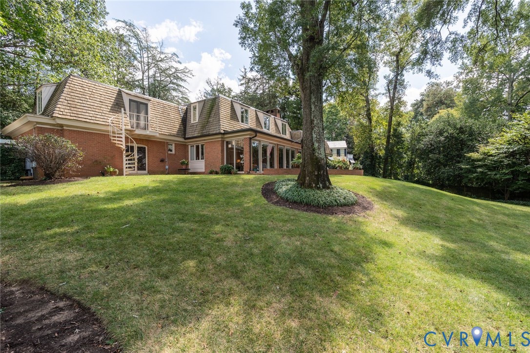 6128 Saint Andrews Cir