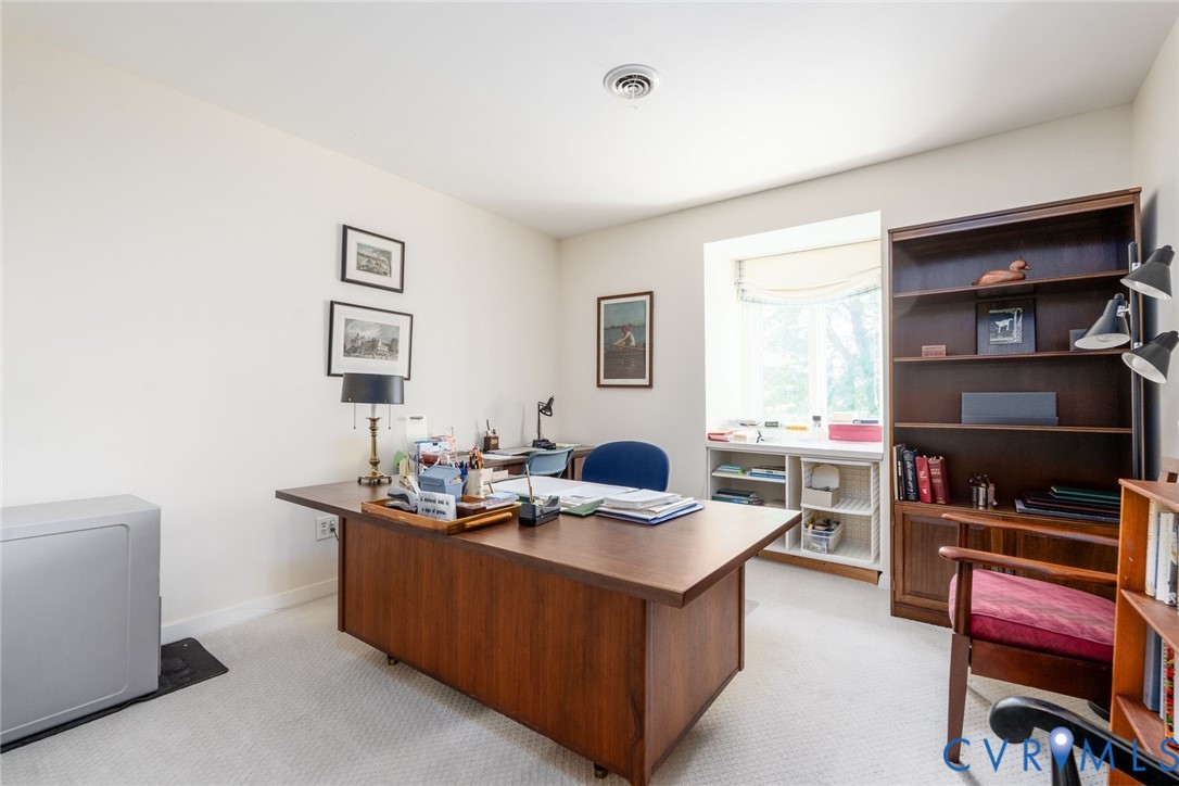 6128 Saint Andrews Cir