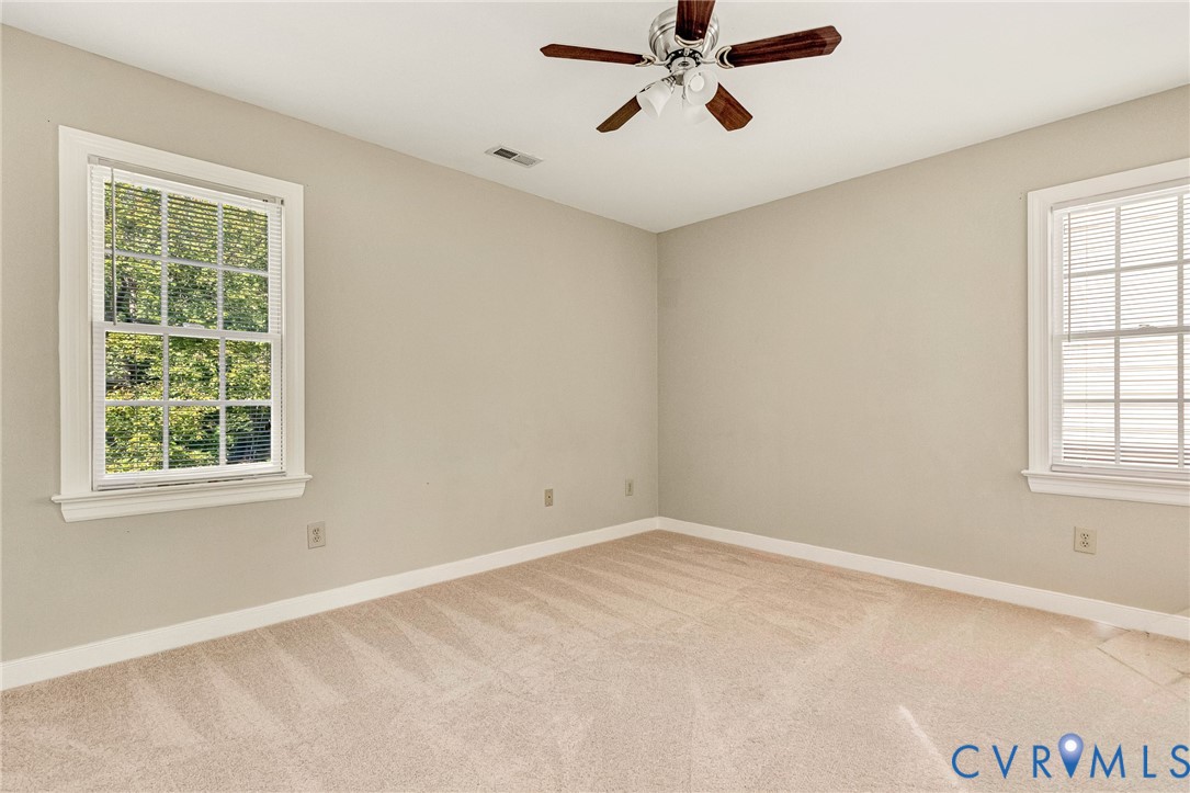 3304 Hazel Tree Ct