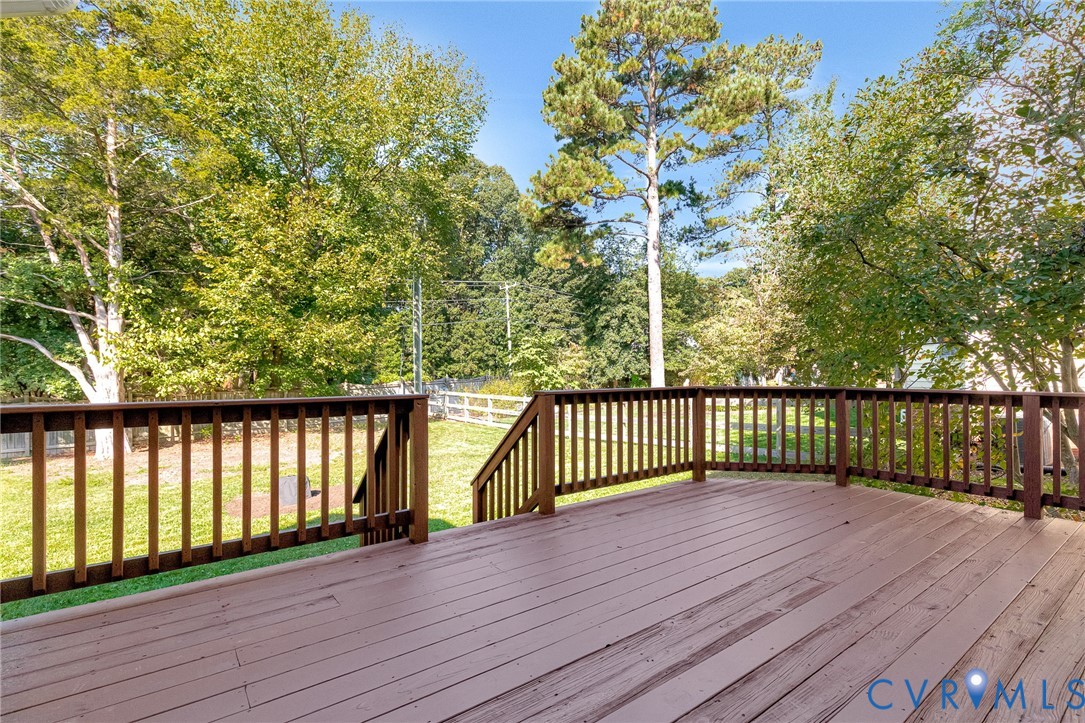 3304 Hazel Tree Ct