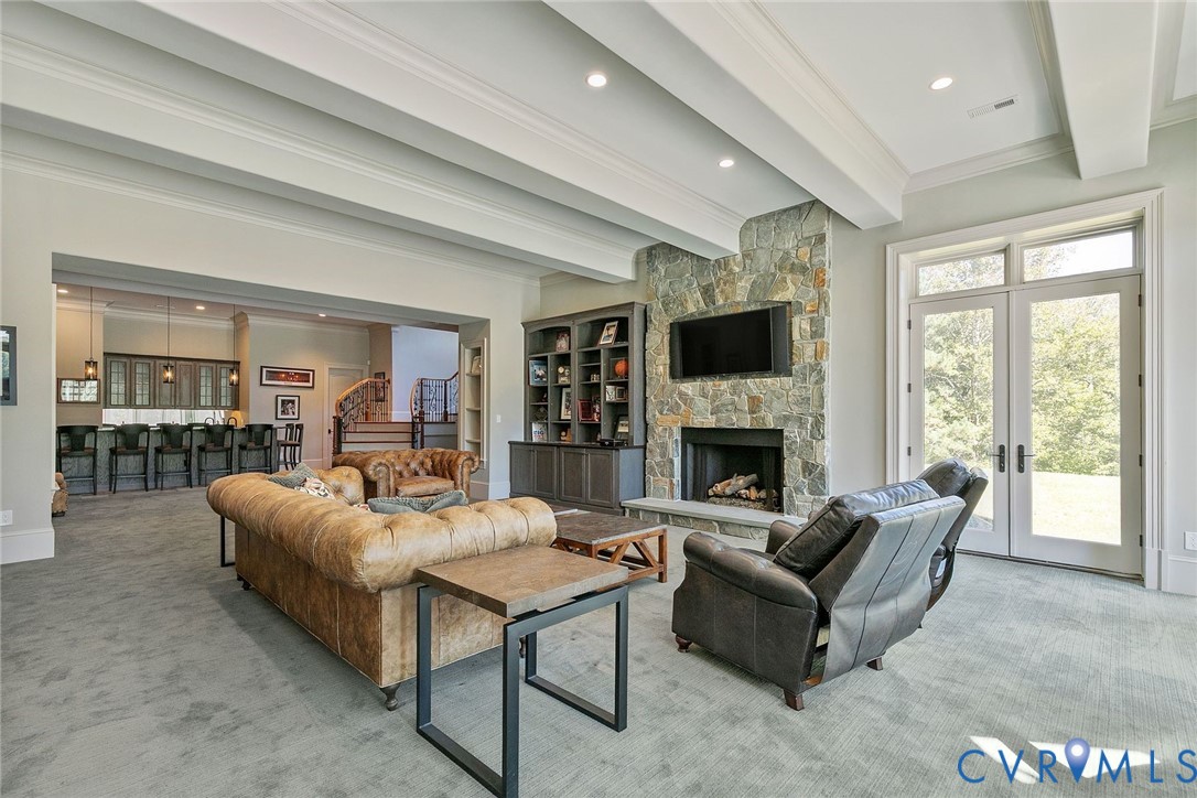 785 Oak Spring Ln