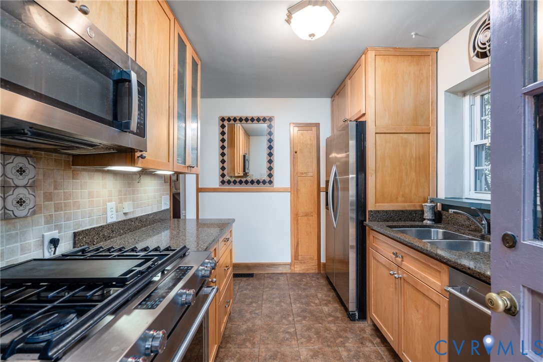 3908 Cary Street Rd Unit#A