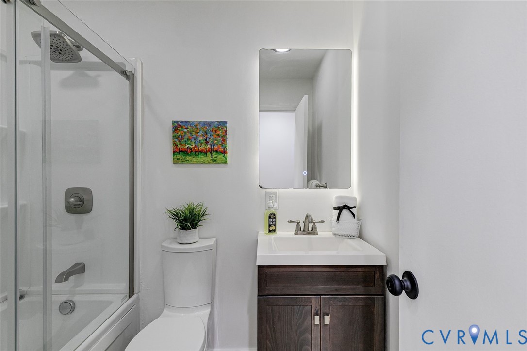 9809 Laurandrew Ct