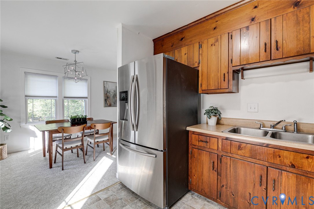 9809 Laurandrew Ct