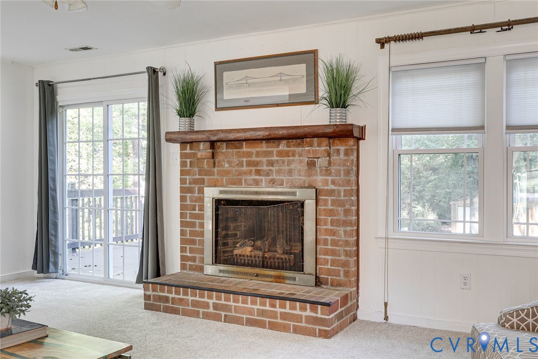 9809 Laurandrew Ct