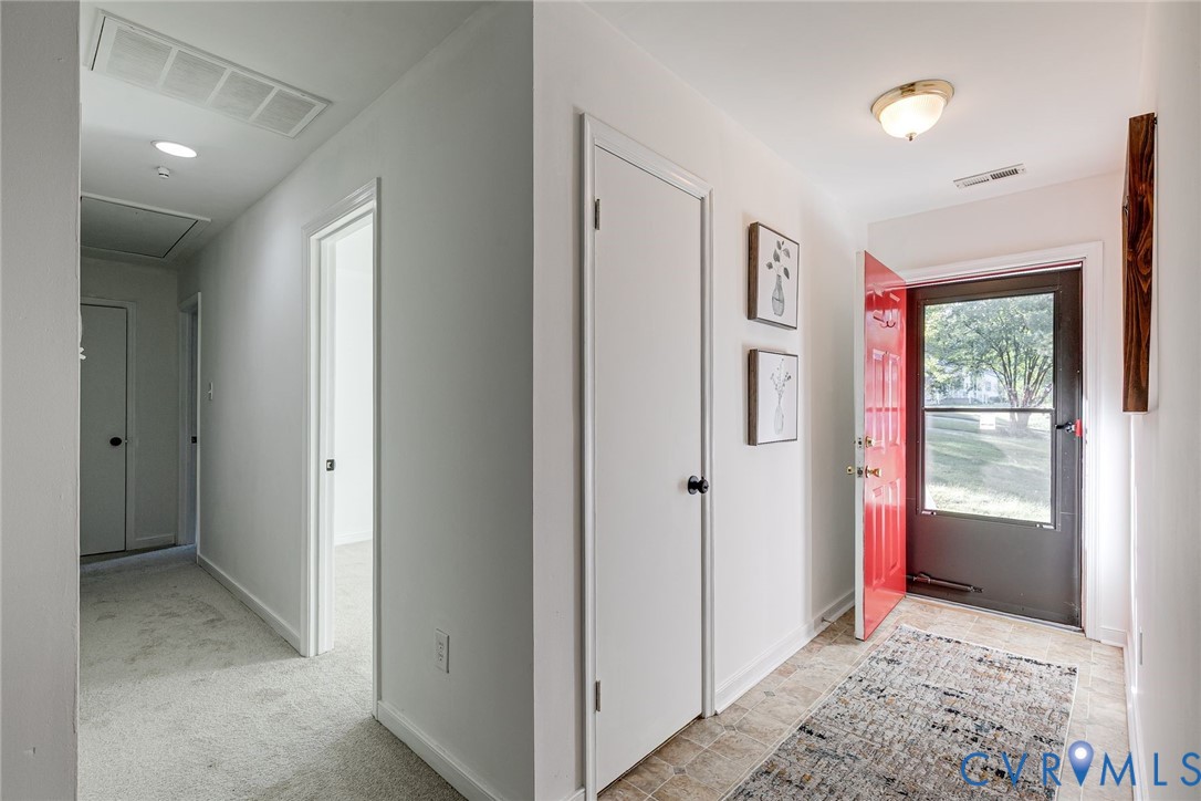 9809 Laurandrew Ct