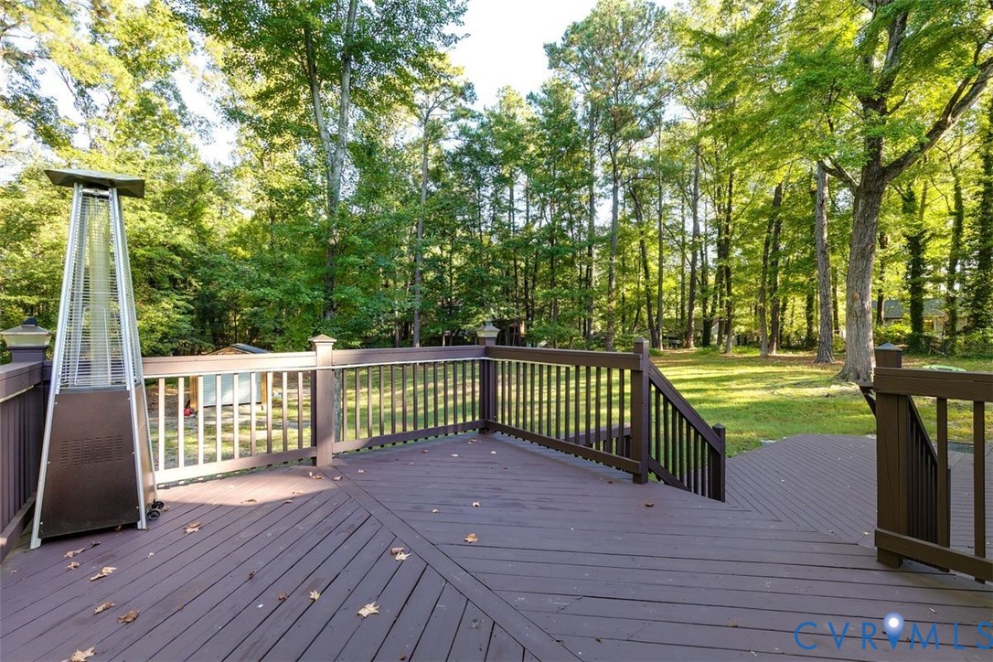 9809 Laurandrew Ct