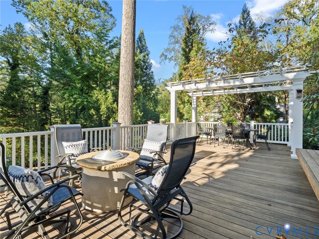 6134 Saint Andrews Cir