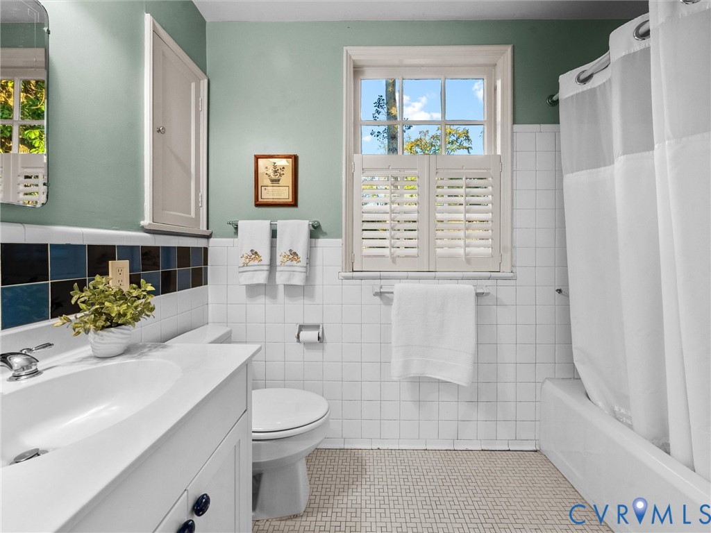 6134 Saint Andrews Cir