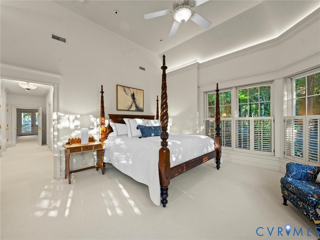 6134 Saint Andrews Cir