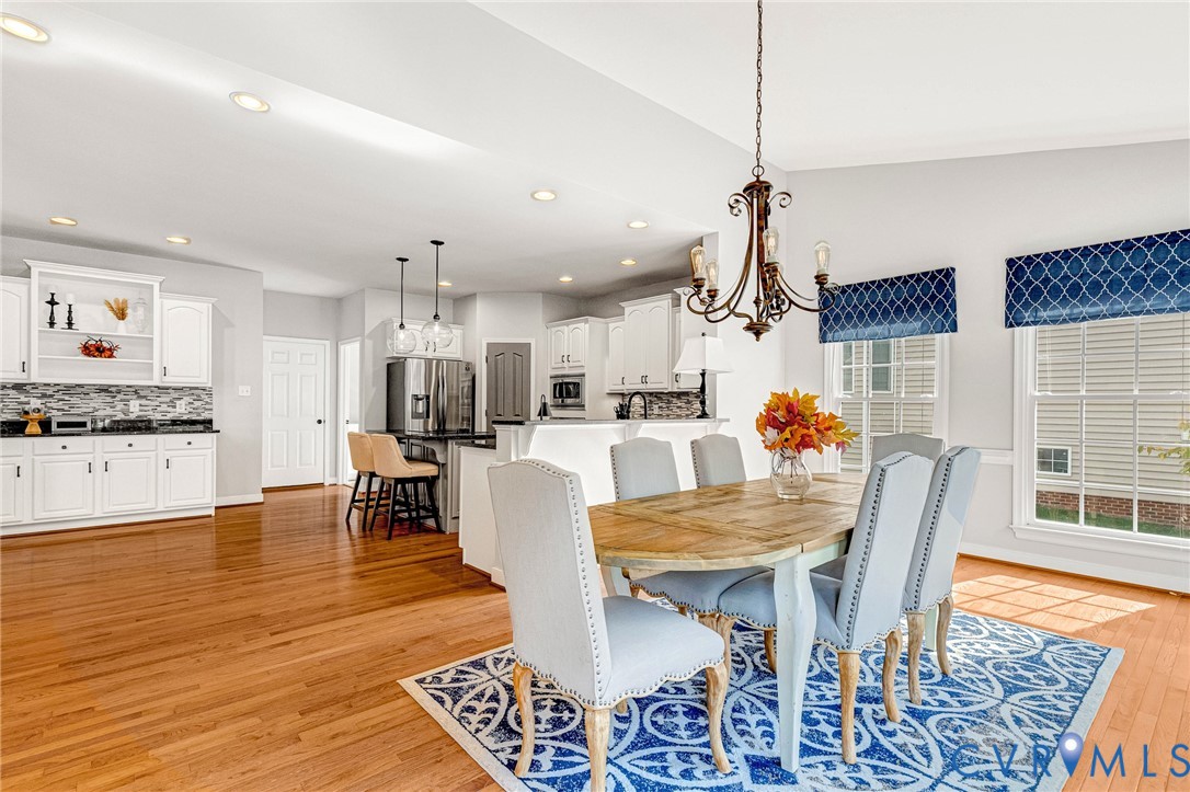 5004 Sadler Place Ter