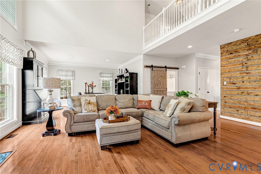 5004 Sadler Place Ter