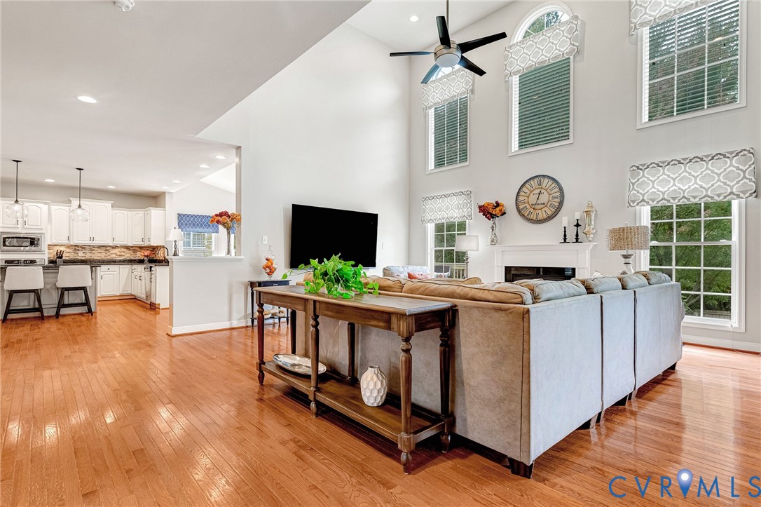 5004 Sadler Place Ter