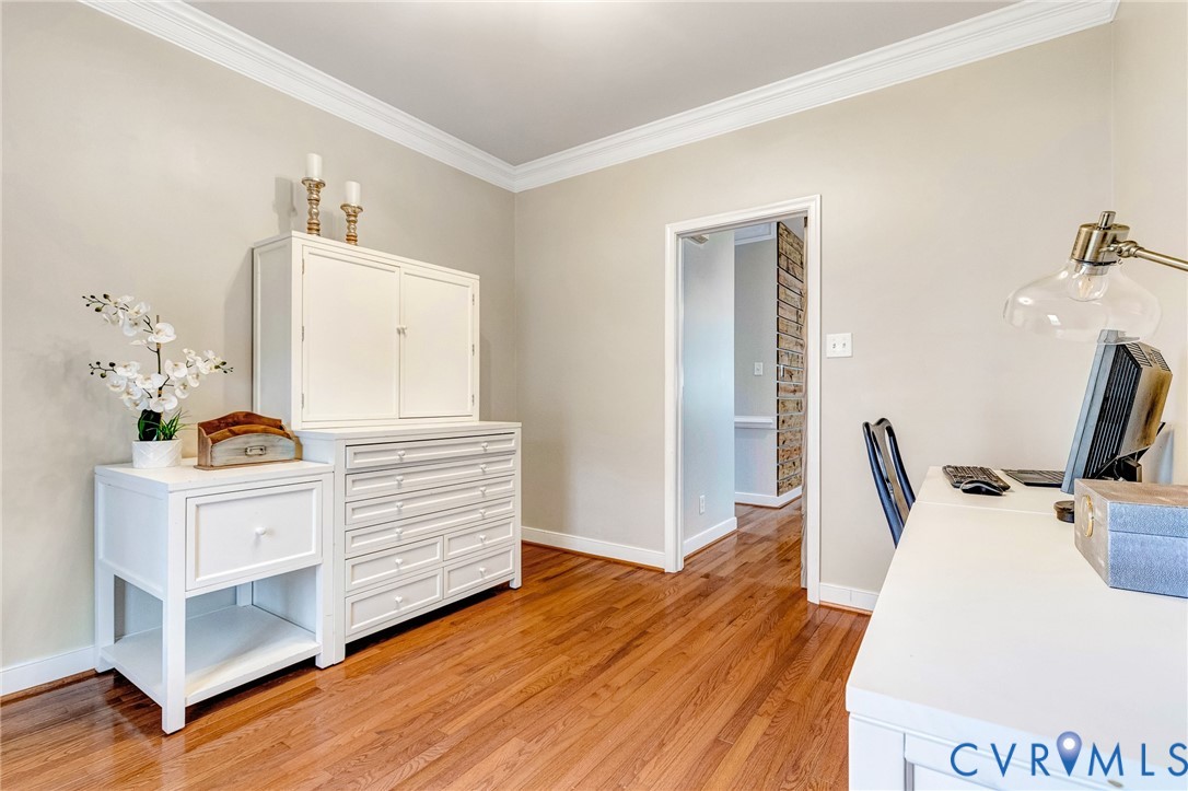 5004 Sadler Place Ter