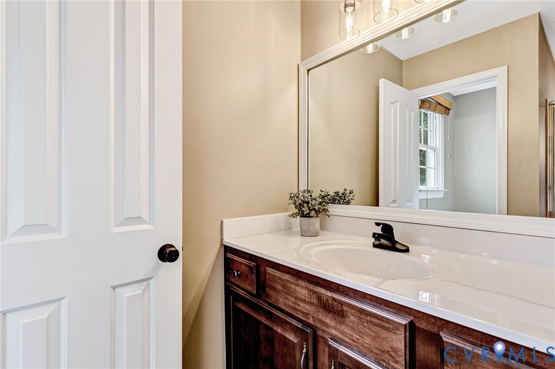 5004 Sadler Place Ter