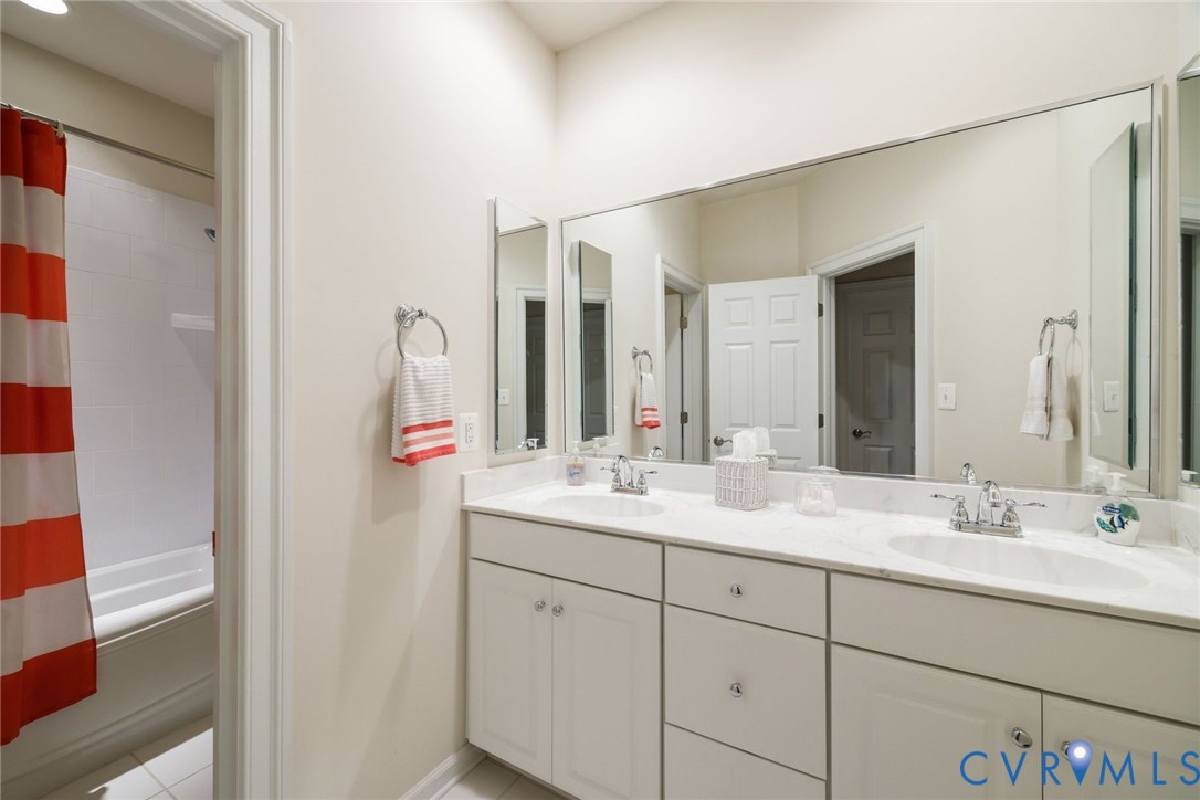 704 Chiswick Park Rd