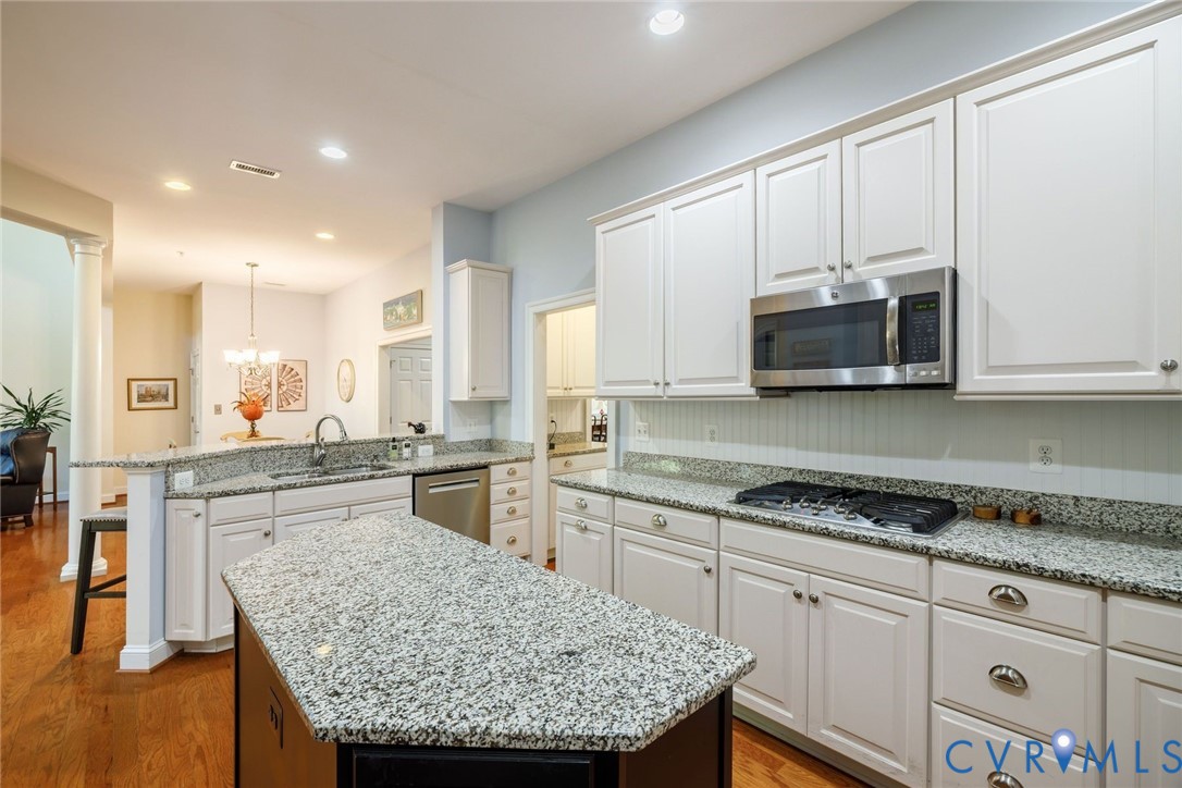 704 Chiswick Park Rd