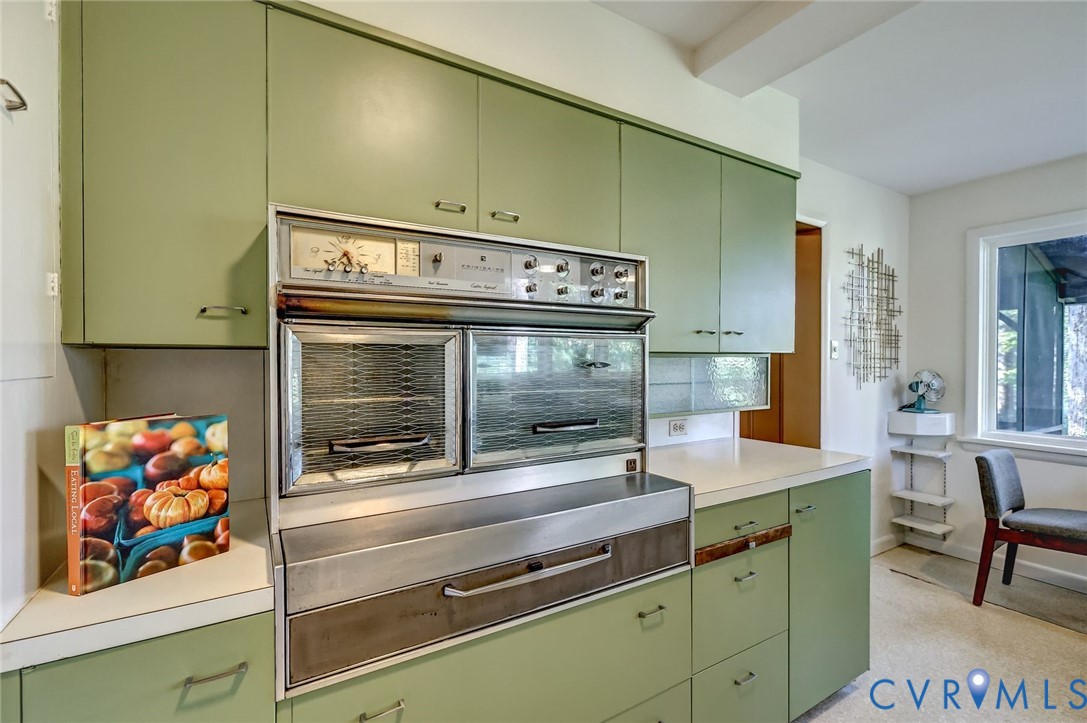 8801 & 8804 Riverside Dr