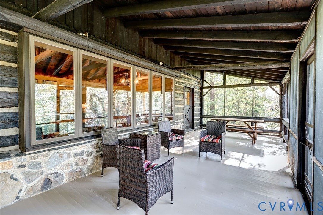 8801 & 8804 Riverside Dr