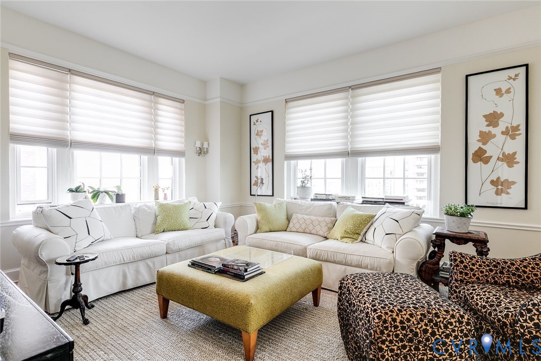 612 W Franklin St Unit#11B