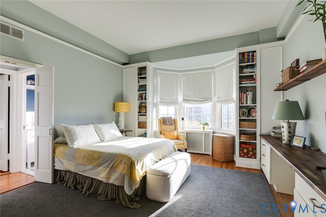 612 W Franklin St Unit#11B