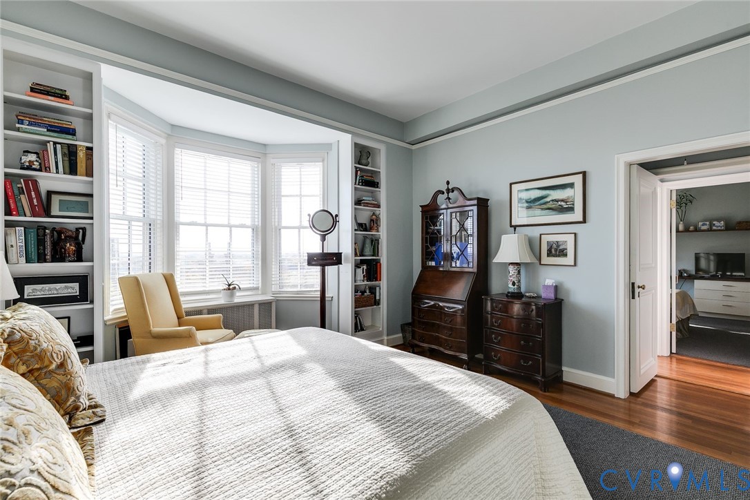 612 W Franklin St Unit#11B