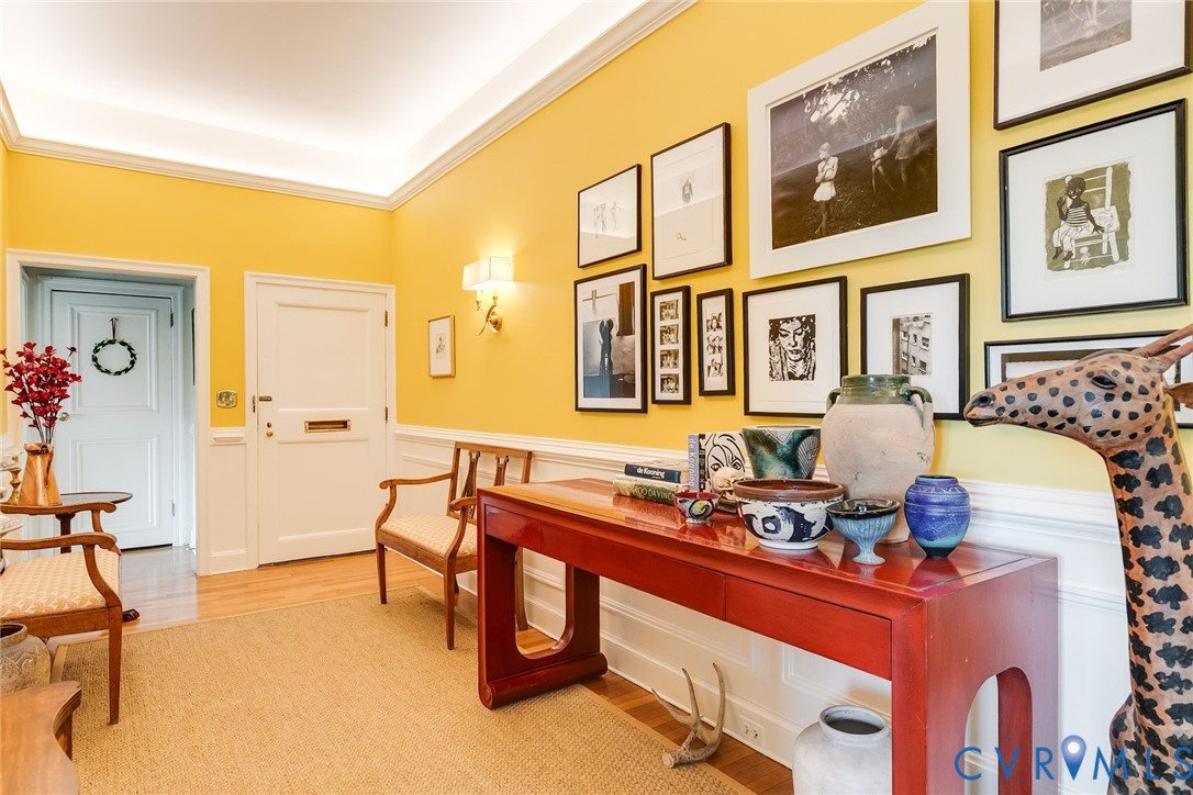 612 W Franklin St Unit#11B